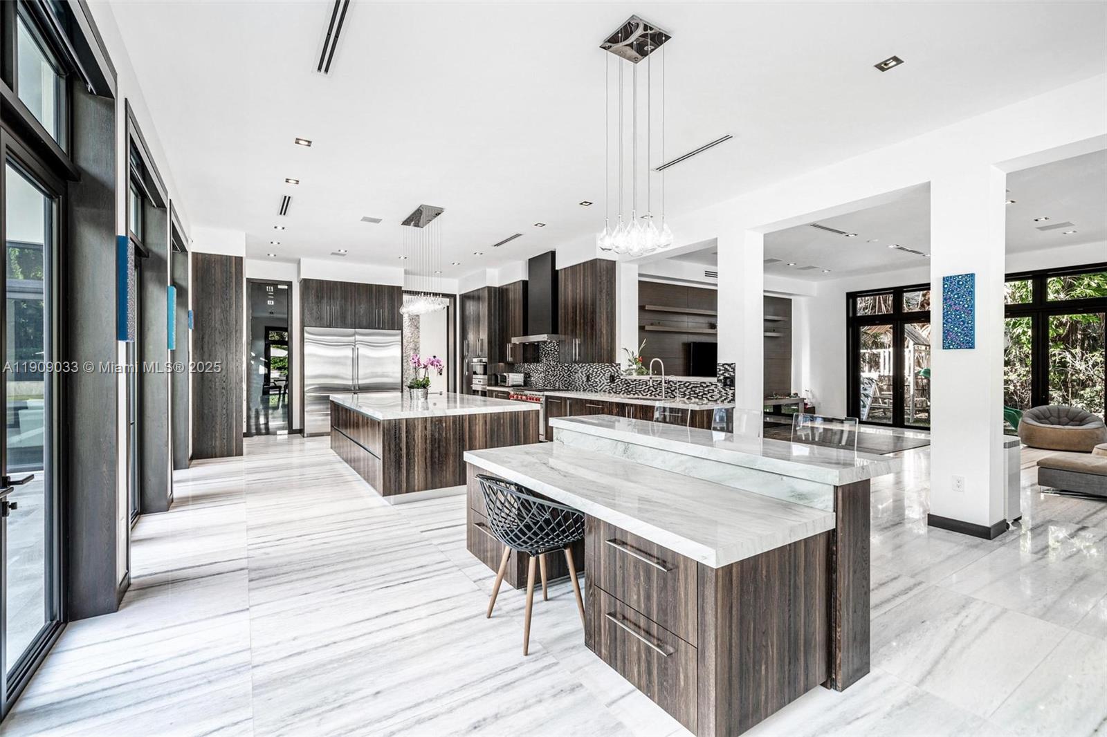 8961 SW 62nd Ct Pinecrest, FL 33156