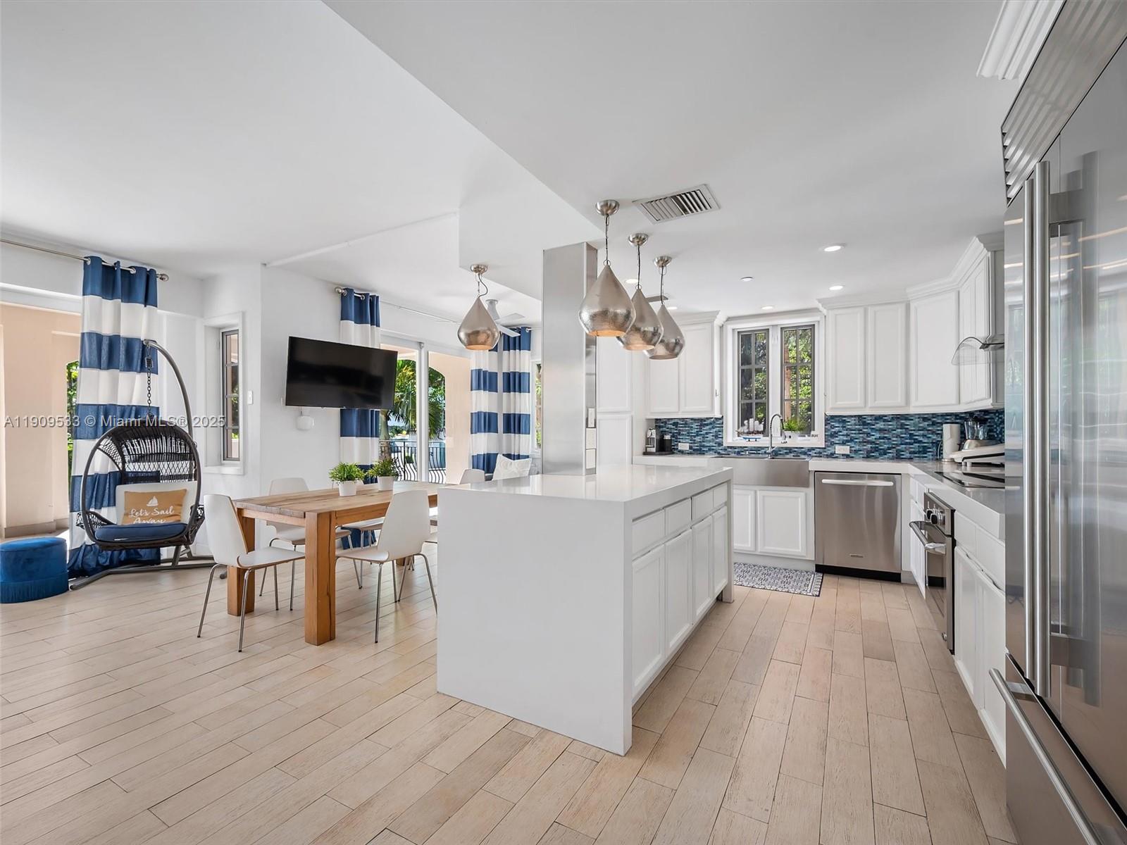 19116 Fisher Is Dr #19116 Miami Beach, FL 33109