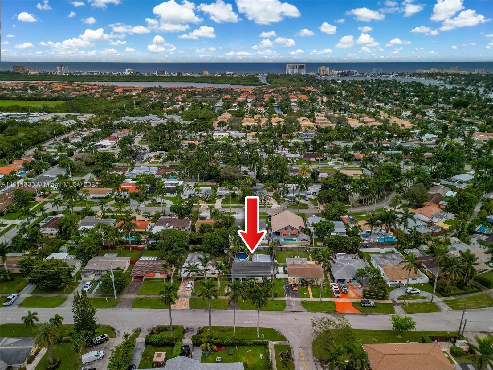 1101 N 14th Ave Hollywood, FL 33020