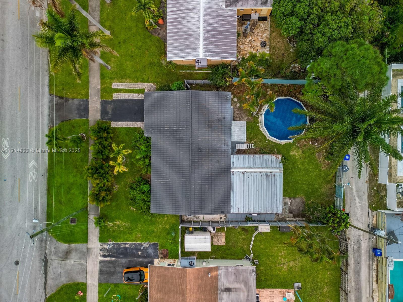 1101 N 14th Ave Hollywood, FL 33020