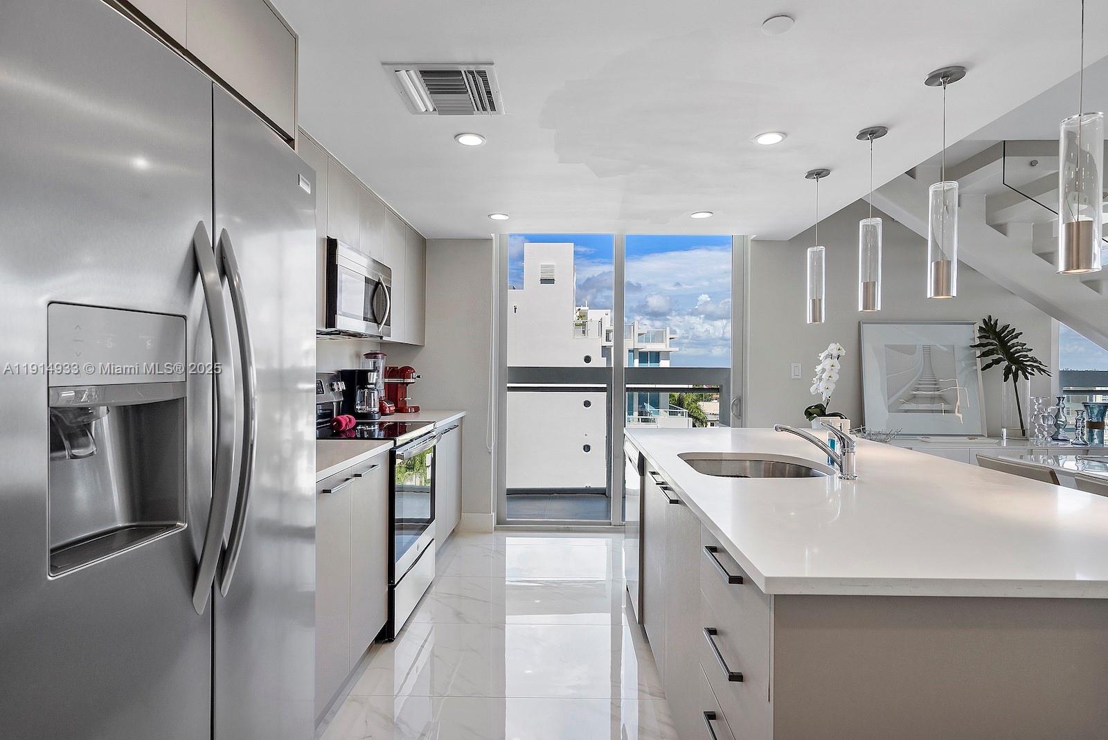 1150 101st St #701 Bay Harbor Islands, FL 33154