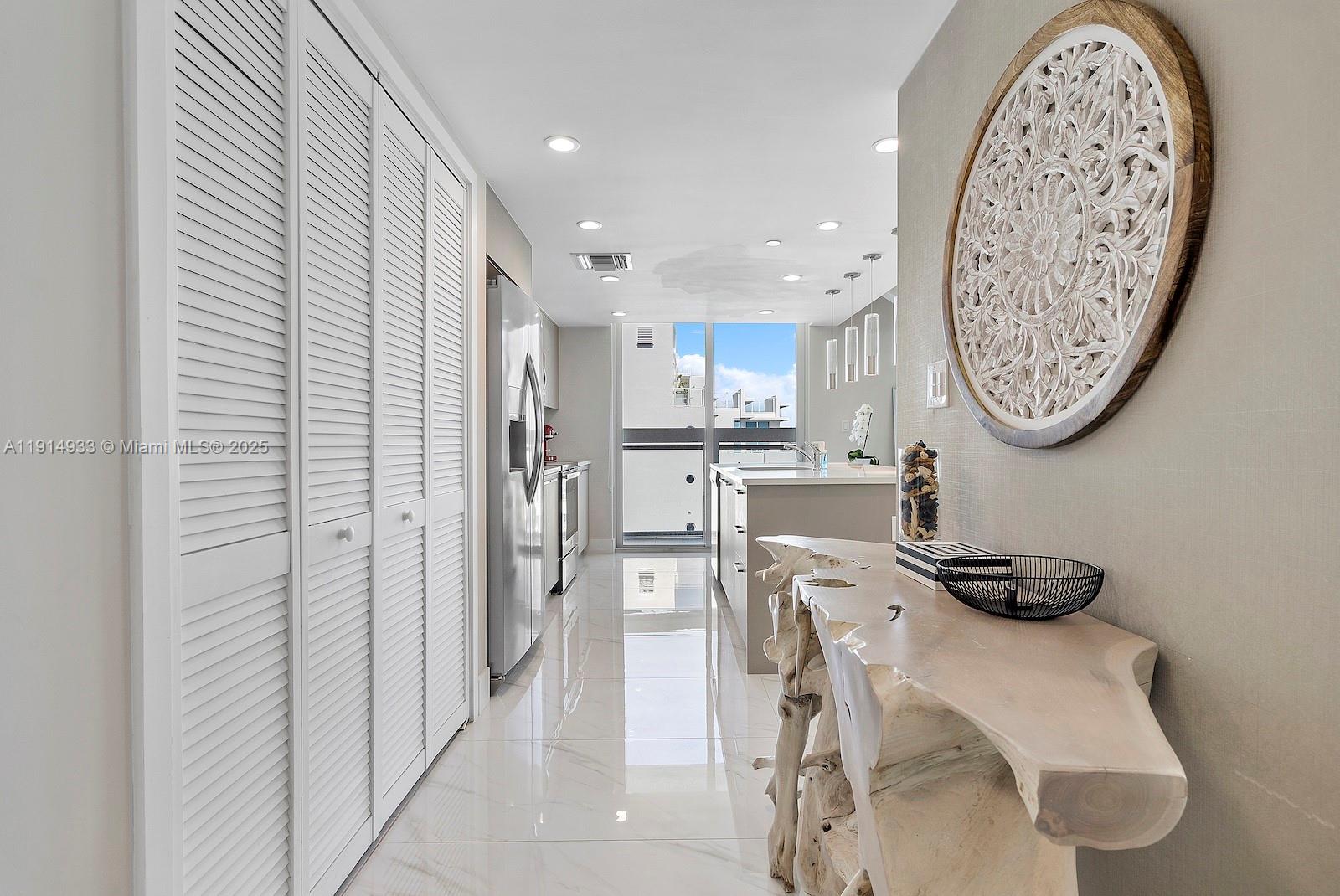 1150 101st St #701 Bay Harbor Islands, FL 33154