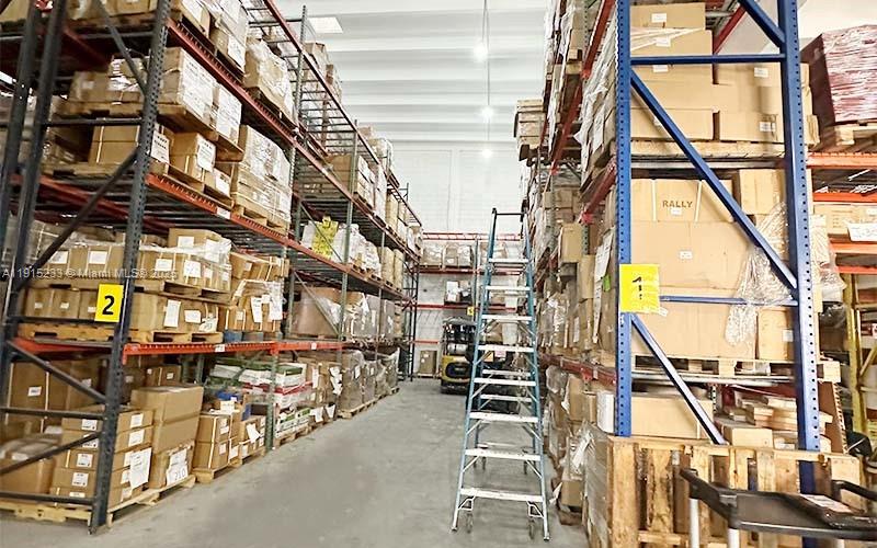 10200 NW 25th St #113 Doral, FL 33172