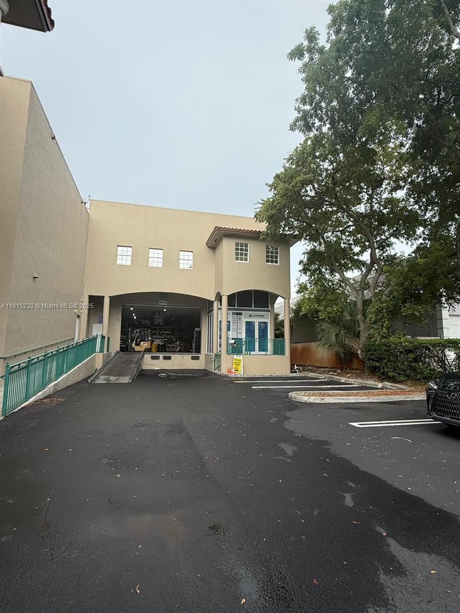 10200 NW 25th St #113 Doral, FL 33172