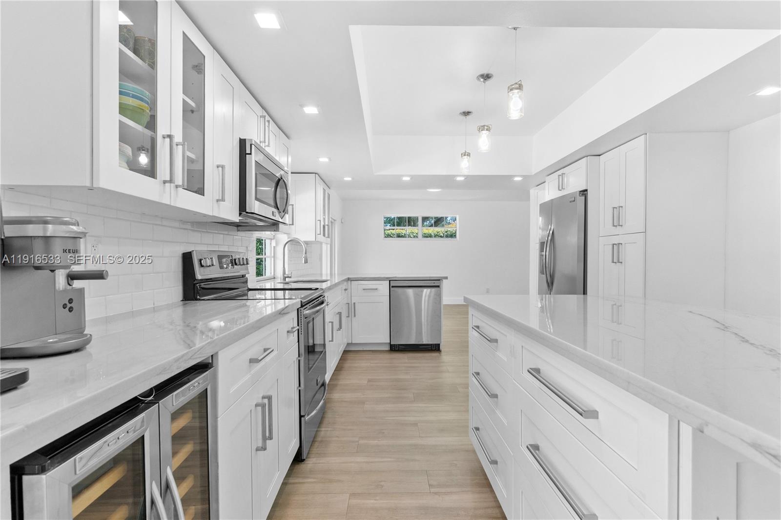 2055 NE 201st Ter Miami, FL 33179