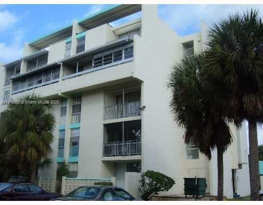 2017 NW 46th Ave #A306