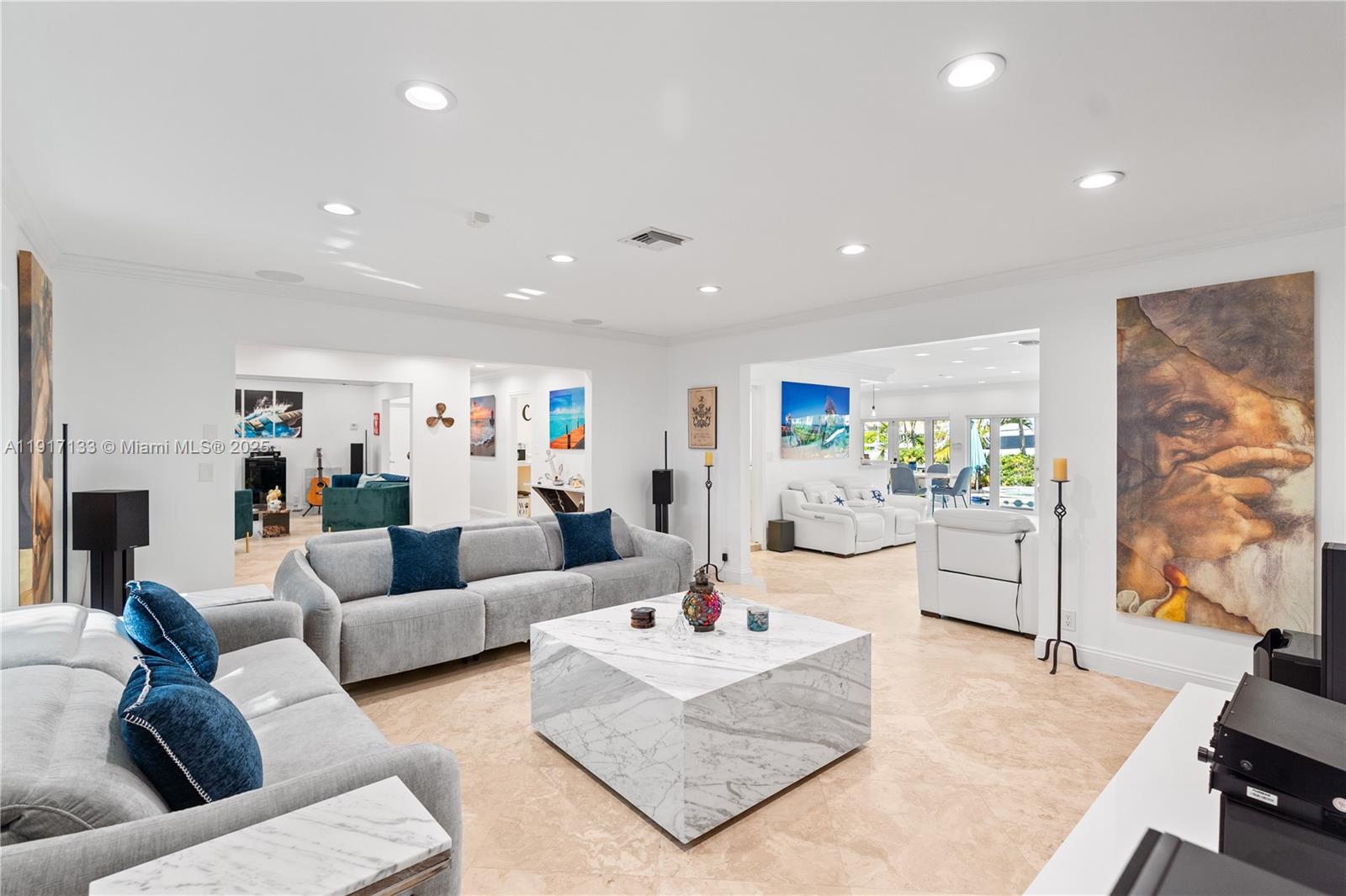 2839 NE 35th St Fort Lauderdale, FL 33306