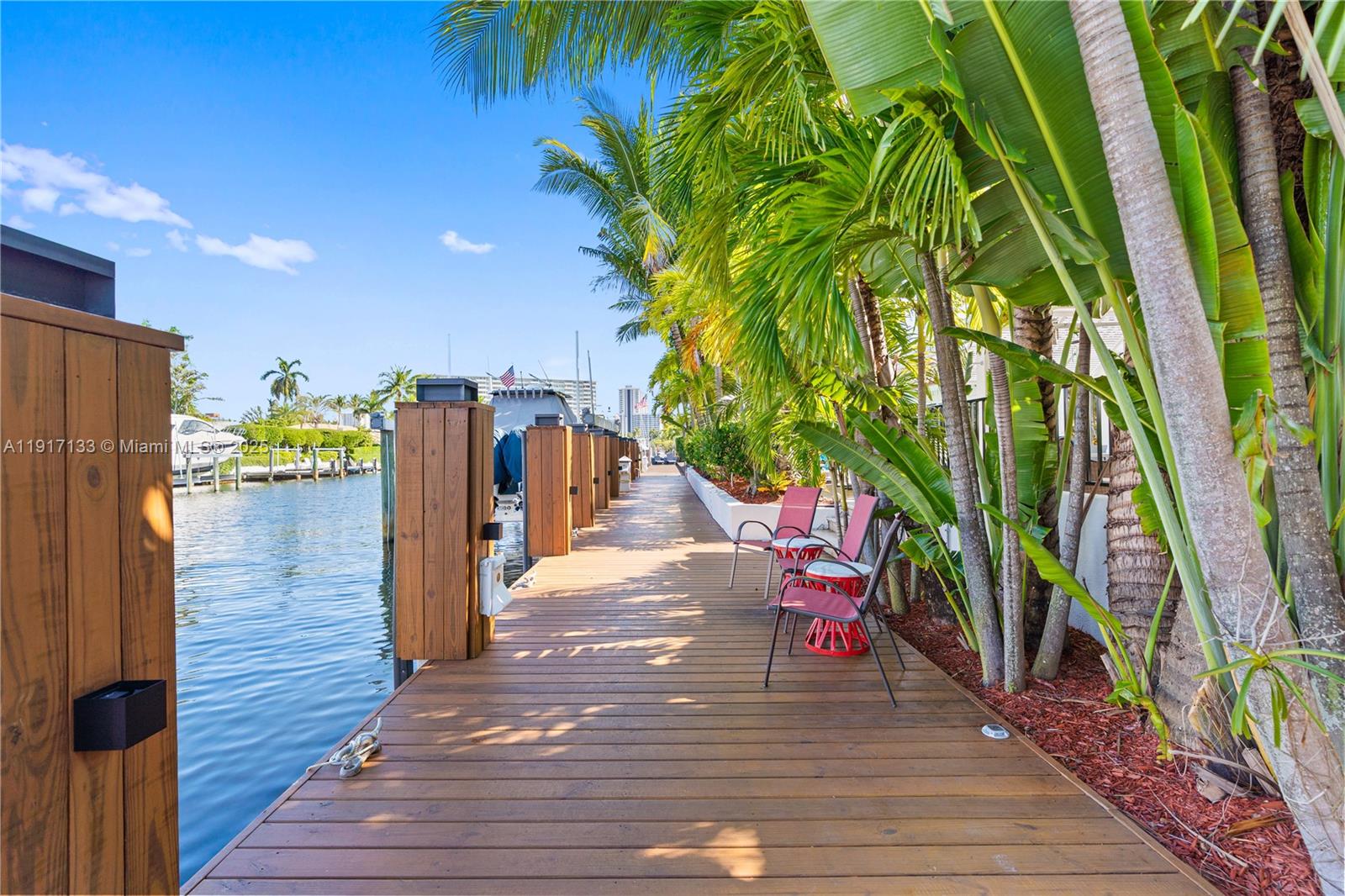 2839 NE 35th St Fort Lauderdale, FL 33306