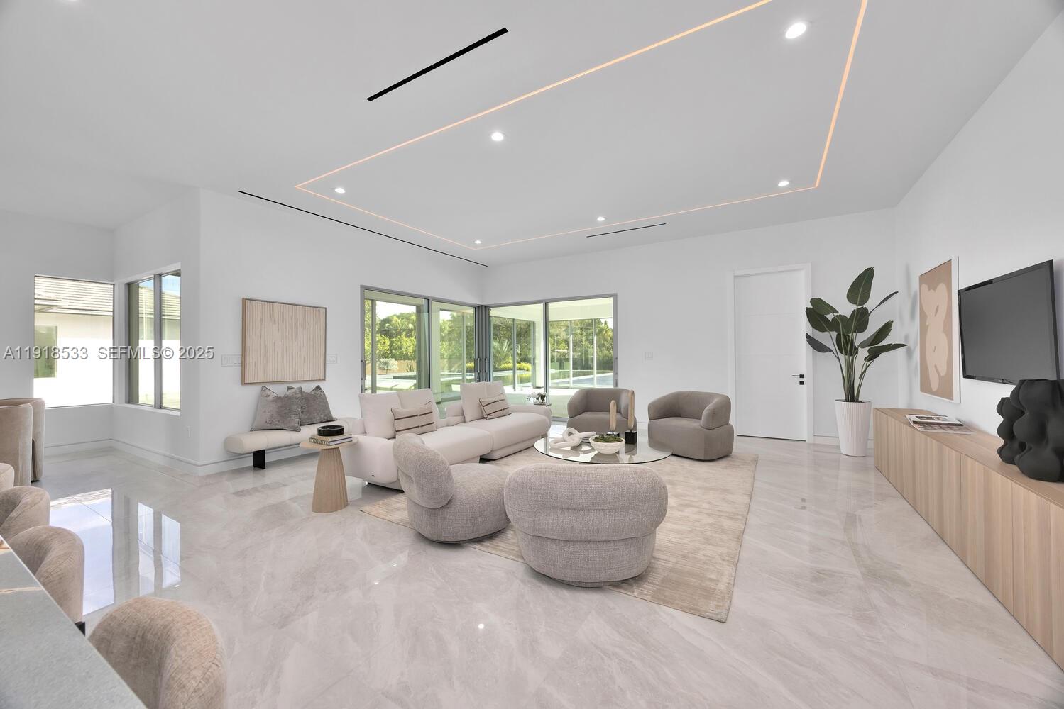 9790 SW 62nd St Miami, FL 33173