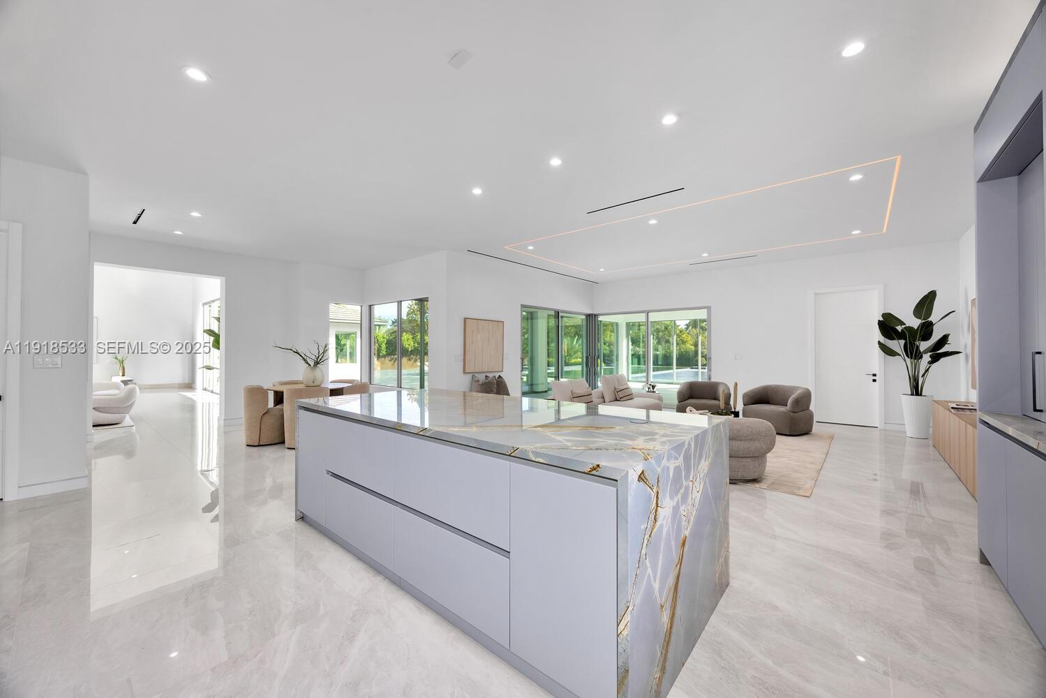 9790 SW 62nd St Miami, FL 33173