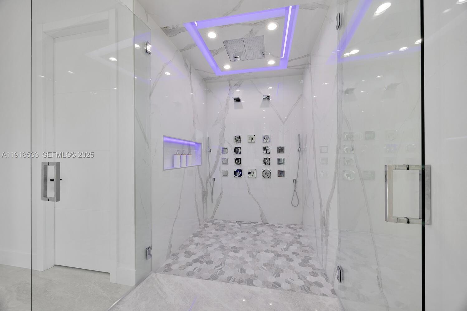 9790 SW 62nd St Miami, FL 33173