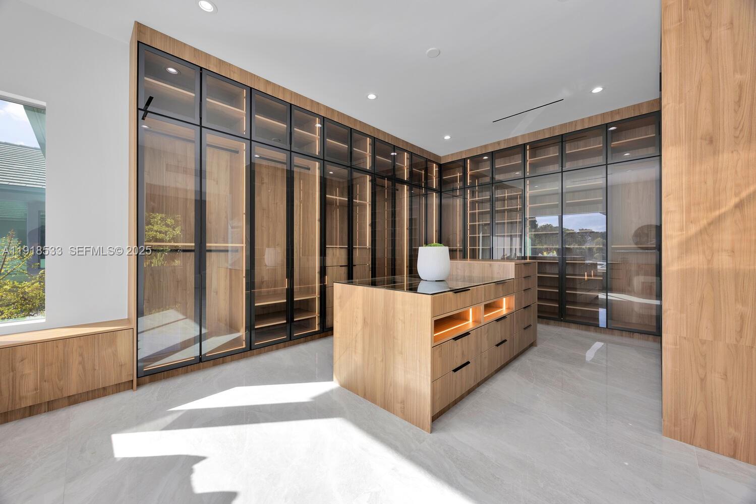 9790 SW 62nd St Miami, FL 33173