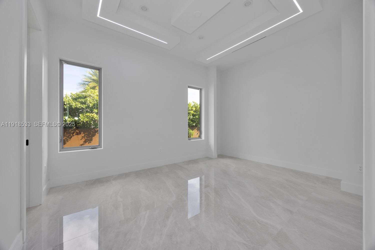 9790 SW 62nd St Miami, FL 33173