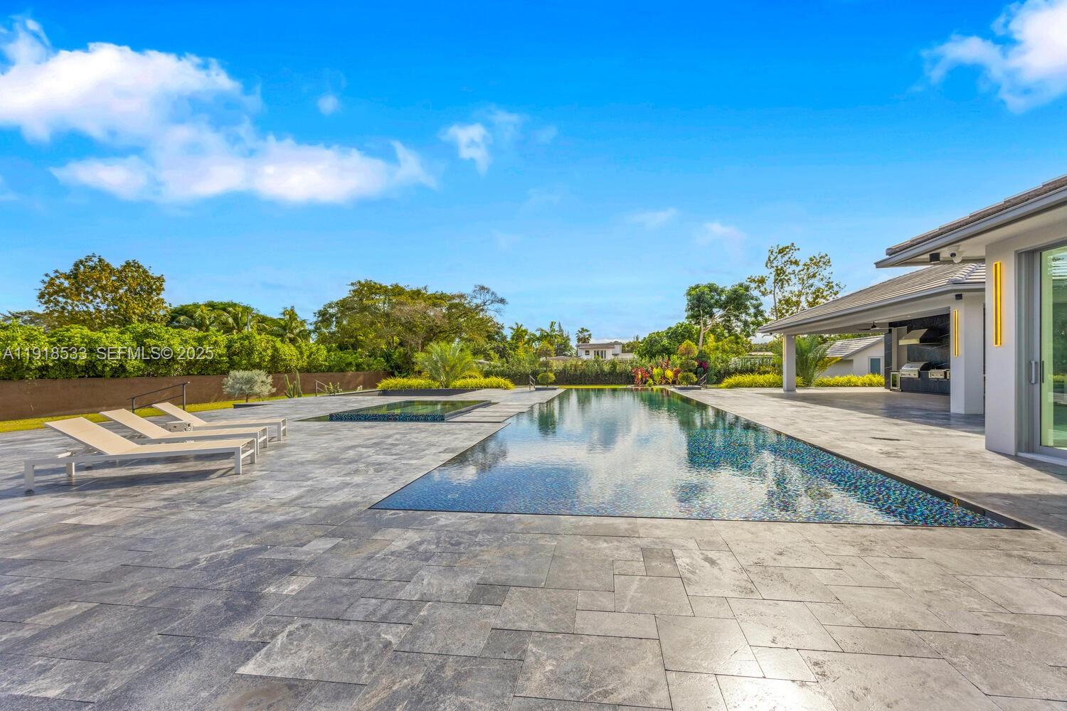 9790 SW 62nd St Miami, FL 33173