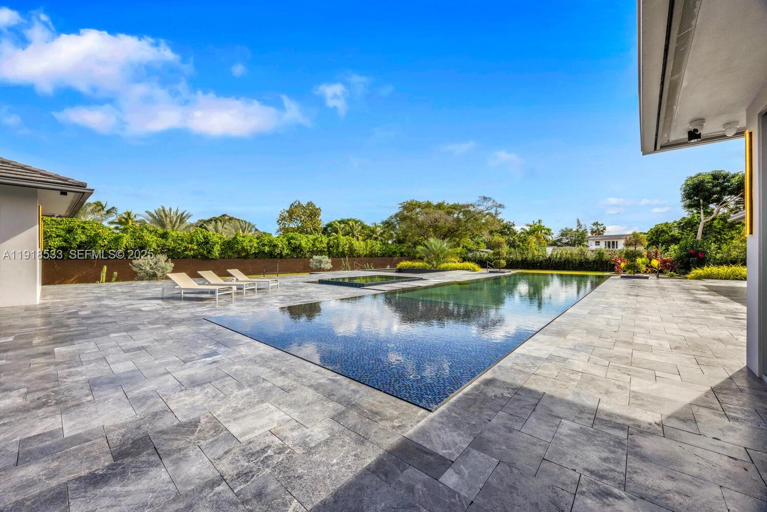 9790 SW 62nd St Miami, FL 33173