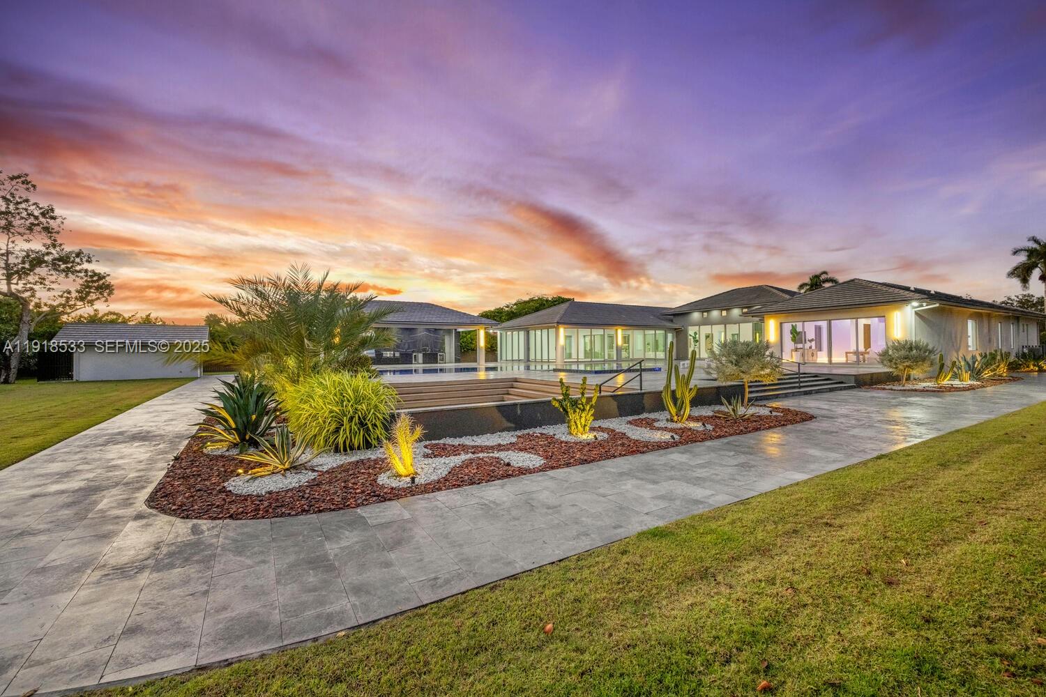 9790 SW 62nd St Miami, FL 33173