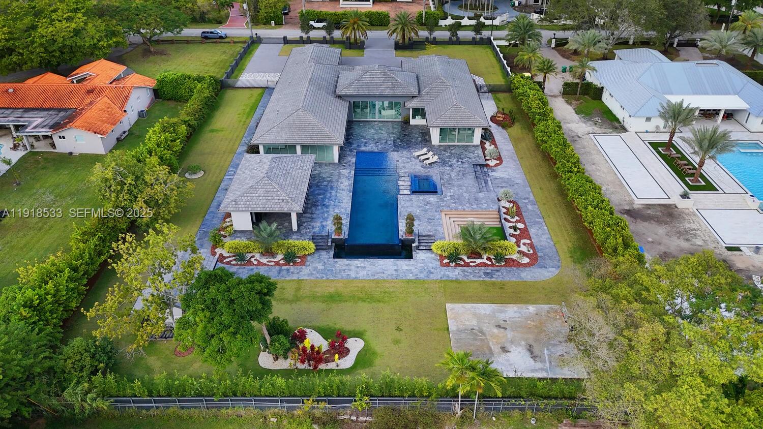 9790 SW 62nd St Miami, FL 33173