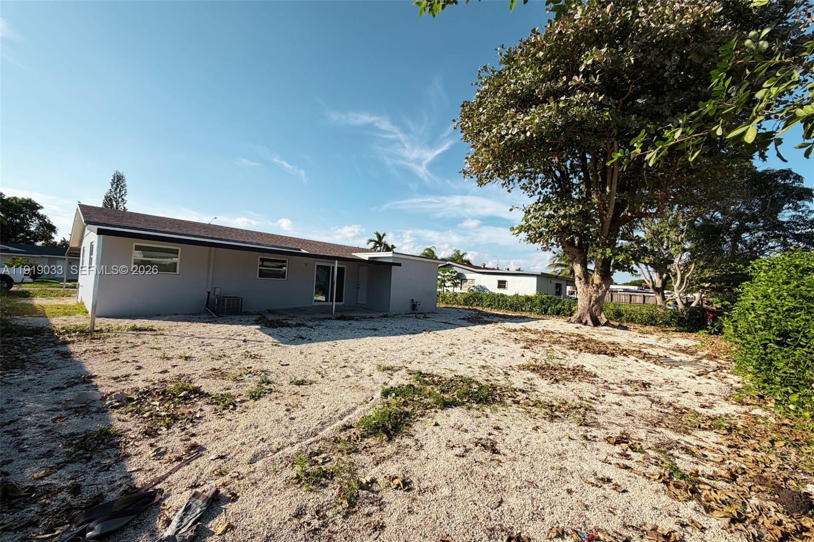 14313 SW 110th Ave Miami, FL 33176