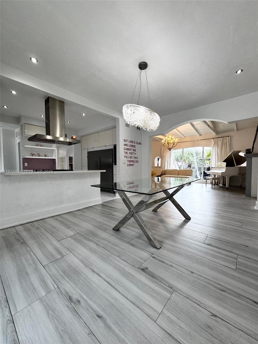 3470 Sheridan Ave #n/a Miami Beach, FL 33140