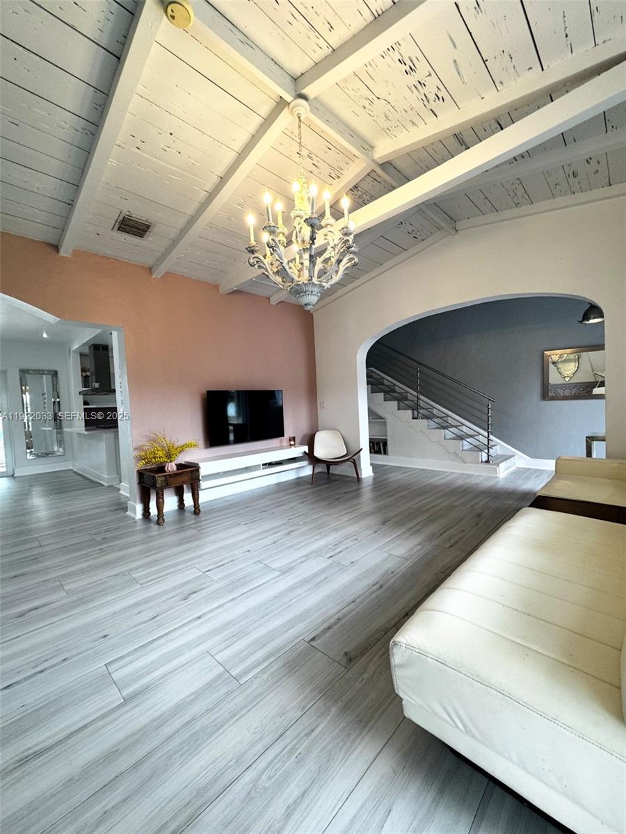 3470 Sheridan Ave #n/a Miami Beach, FL 33140