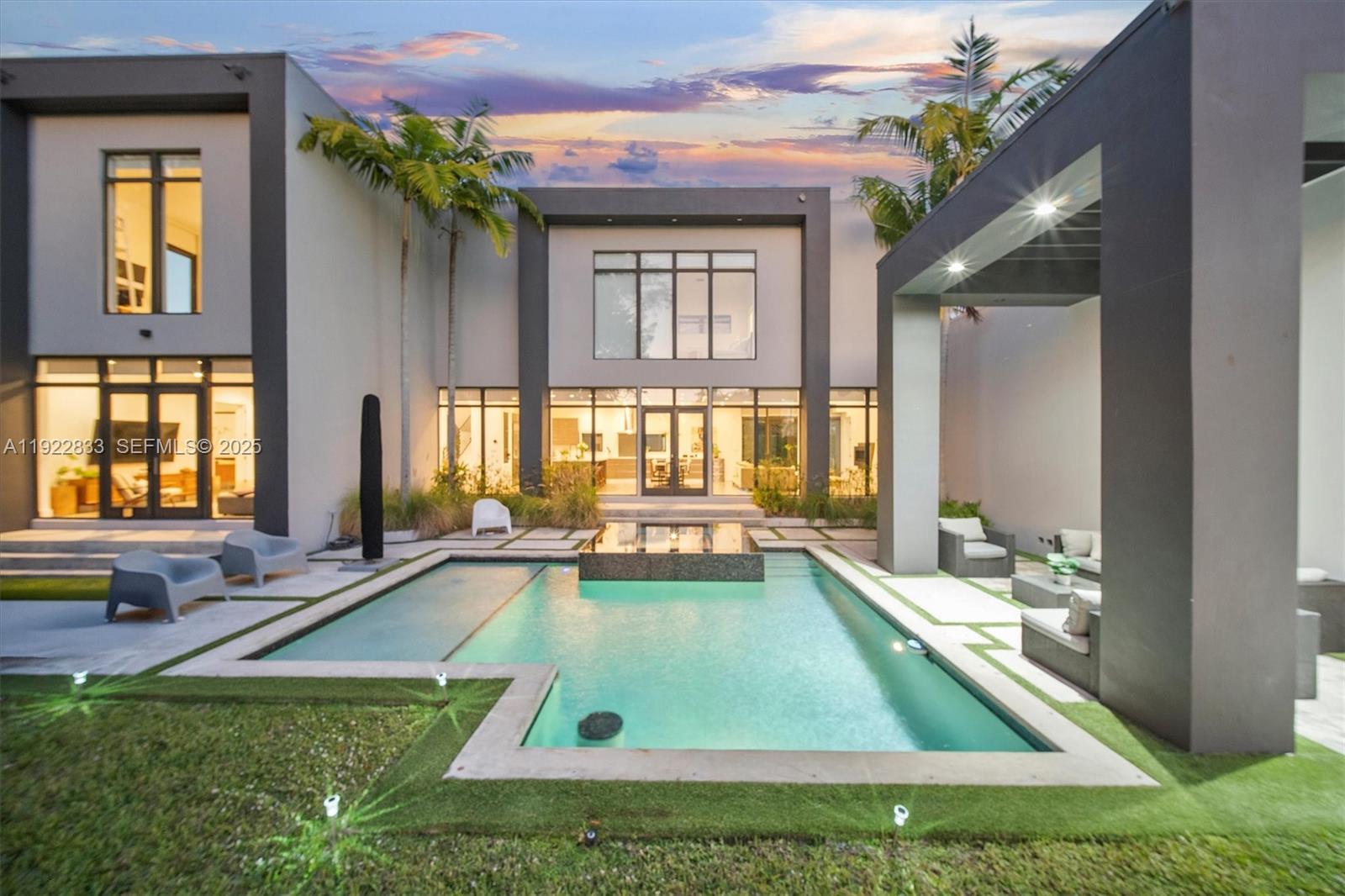 1009 NE 104th St Miami Shores, FL 33138