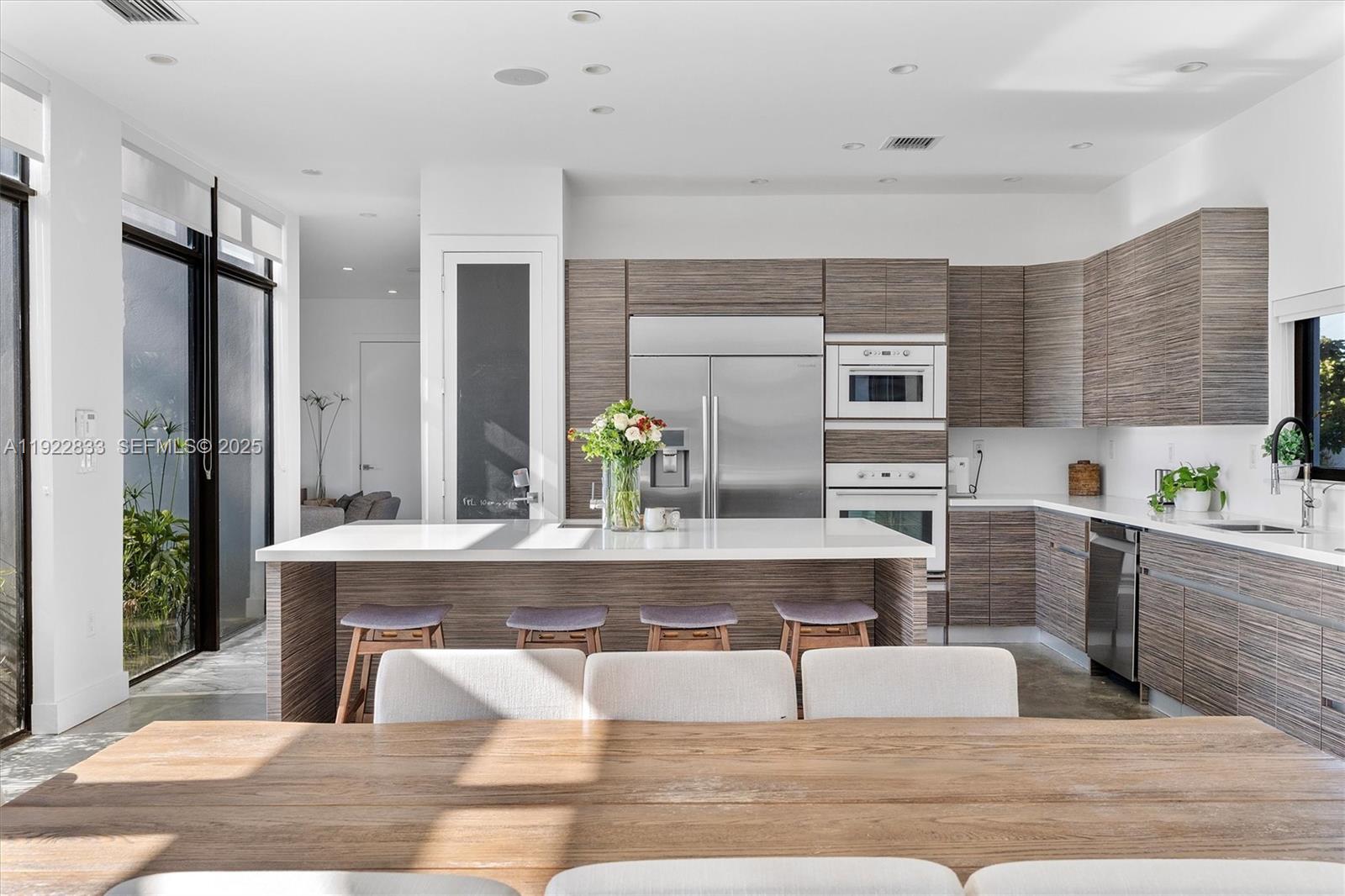 1009 NE 104th St Miami Shores, FL 33138