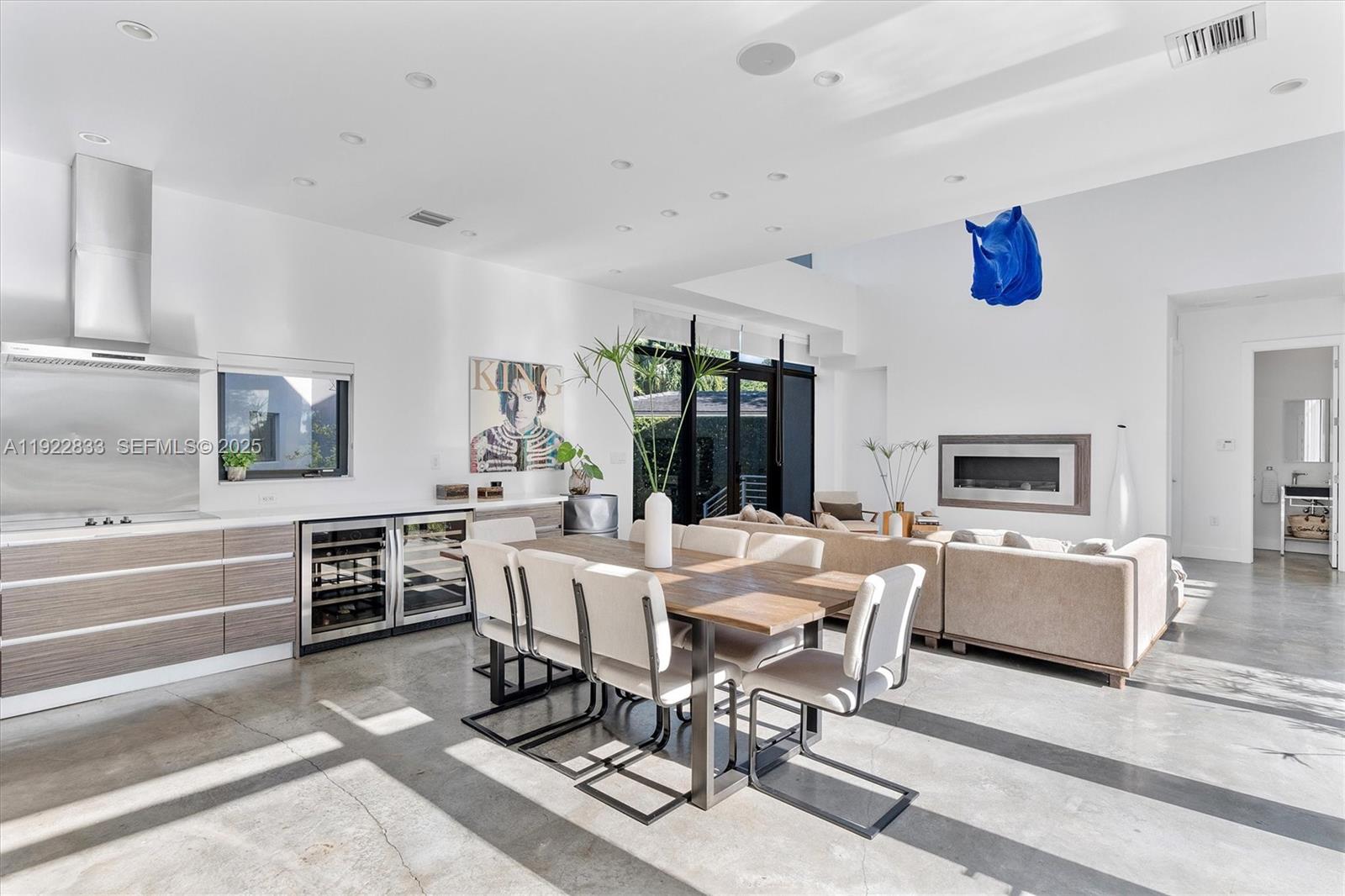 1009 NE 104th St Miami Shores, FL 33138