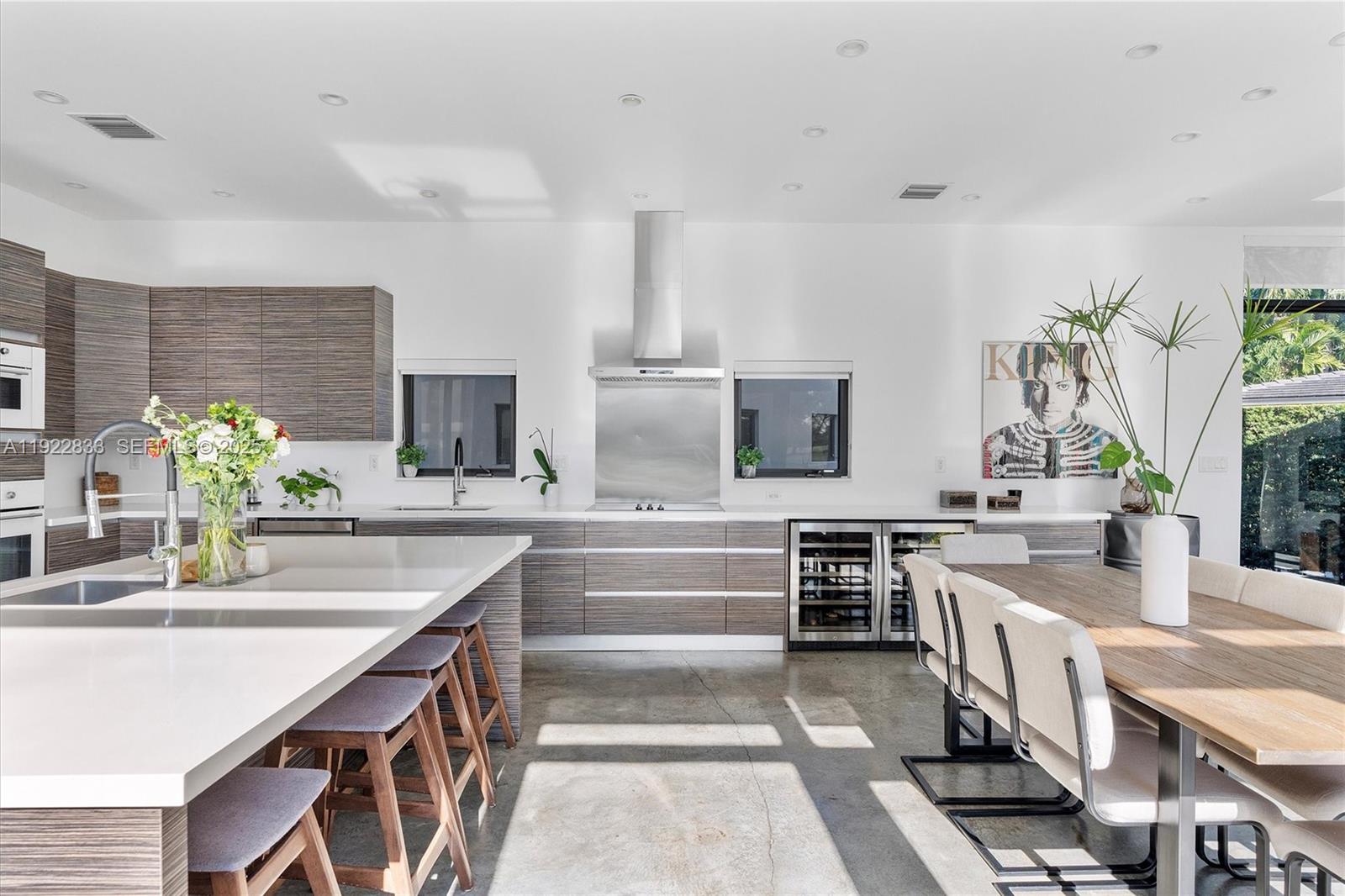 1009 NE 104th St Miami Shores, FL 33138