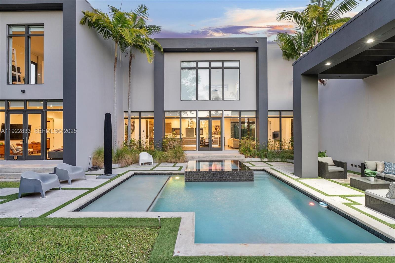 1009 NE 104th St Miami Shores, FL 33138