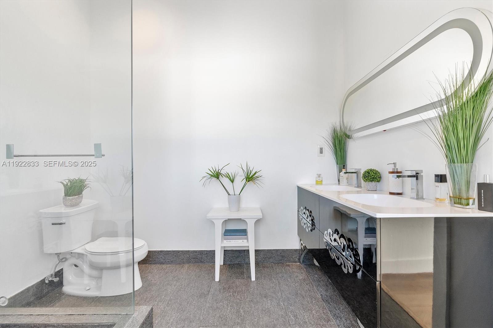 1009 NE 104th St Miami Shores, FL 33138