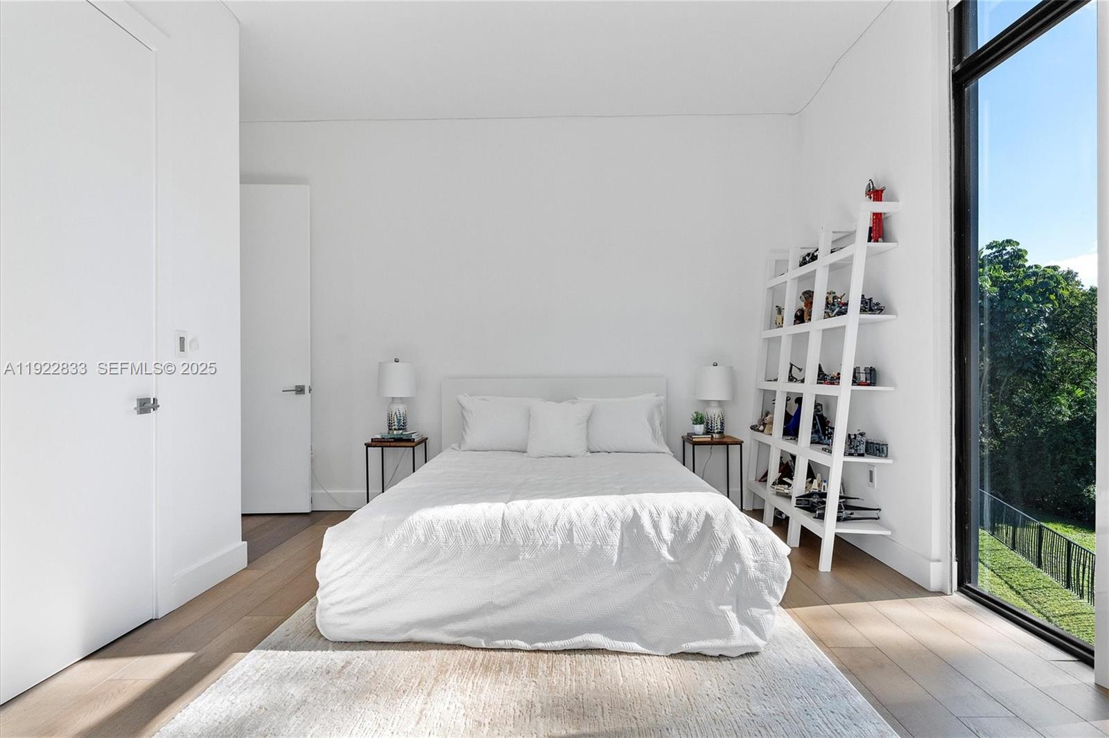 1009 NE 104th St Miami Shores, FL 33138