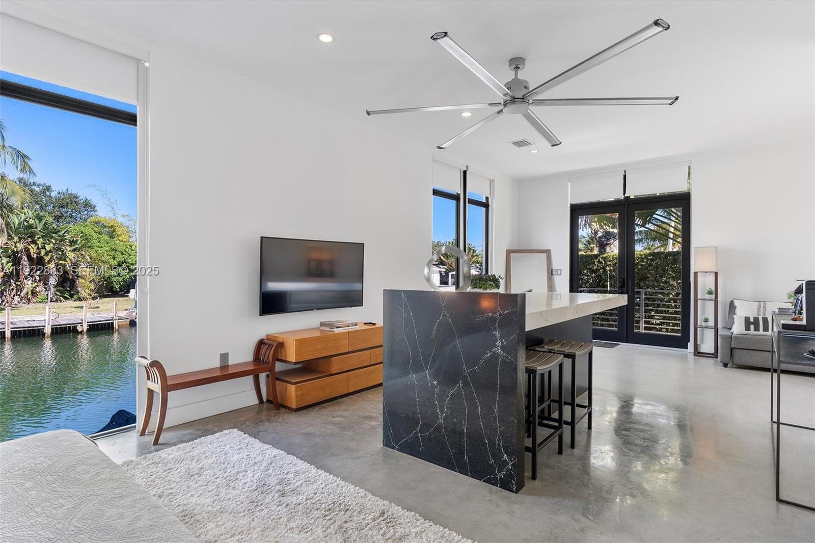 1009 NE 104th St Miami Shores, FL 33138