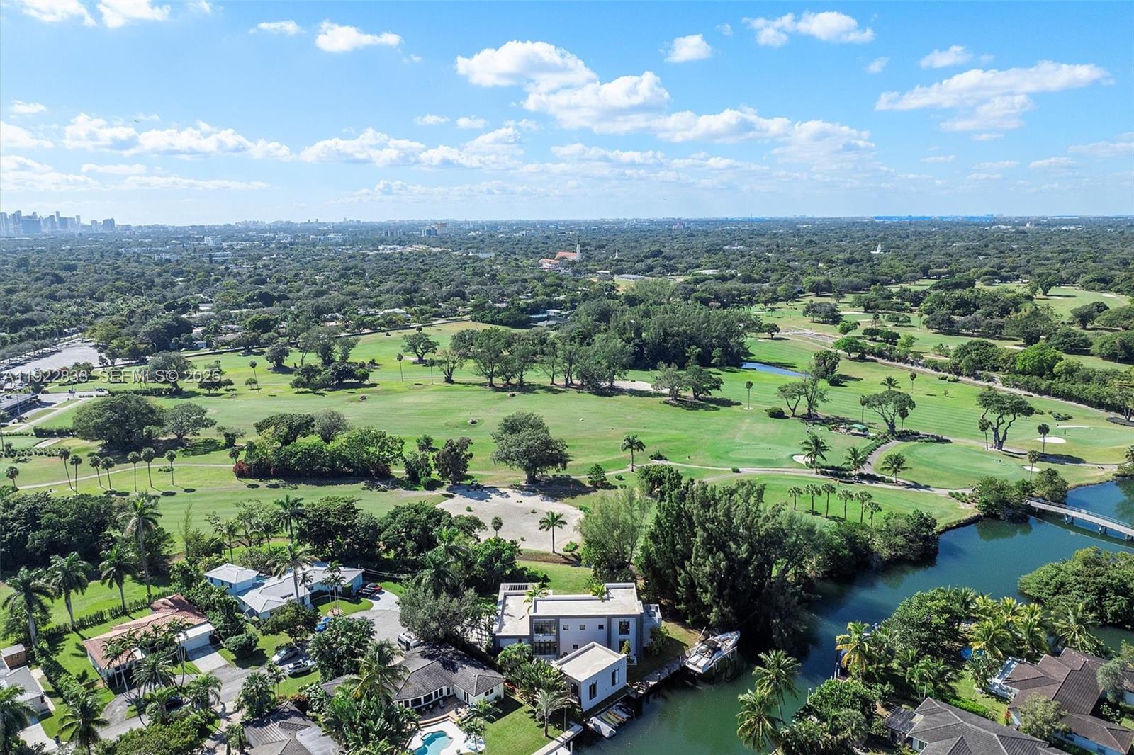 1009 NE 104th St Miami Shores, FL 33138