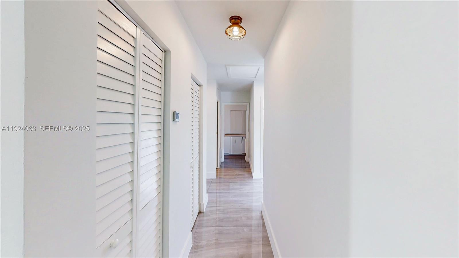 1886 NW 68th St Miami, FL 33147