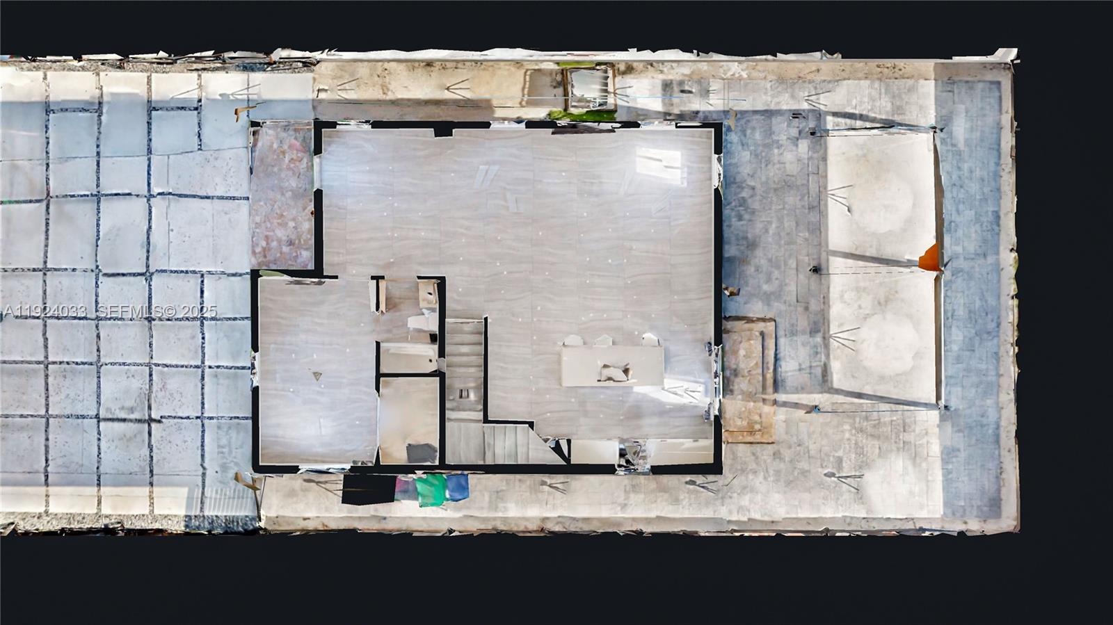 1886 NW 68th St Miami, FL 33147