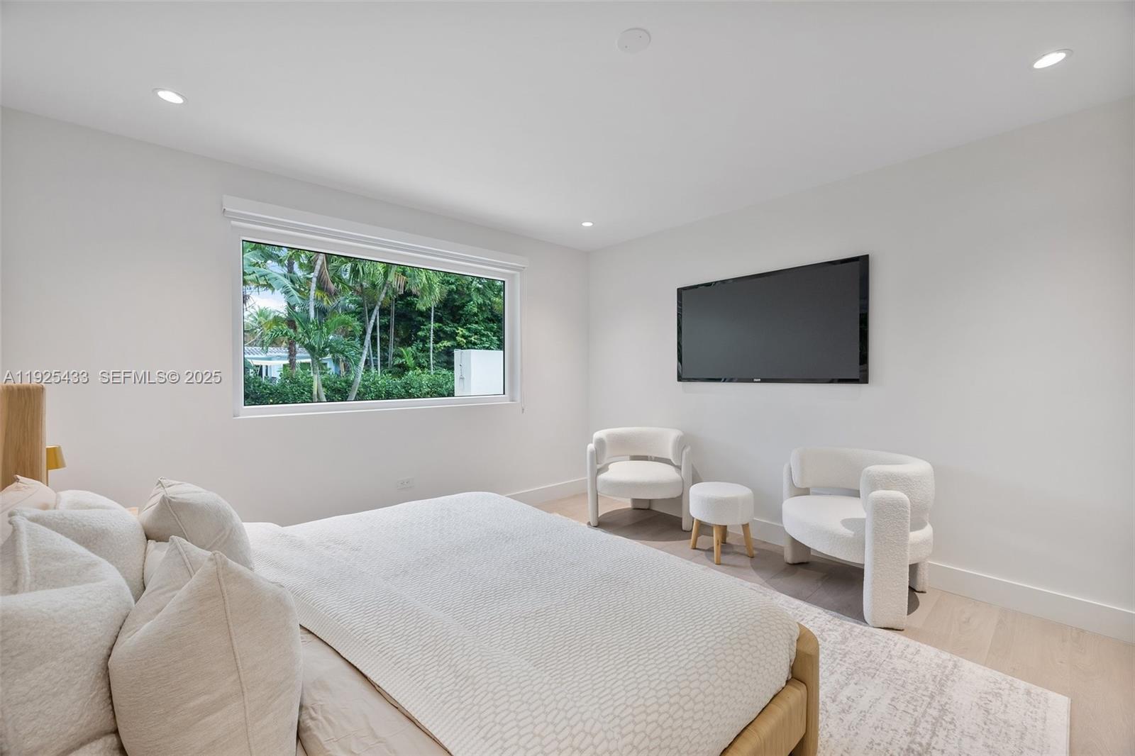 8825 NE 10th Ave Miami, FL 33138