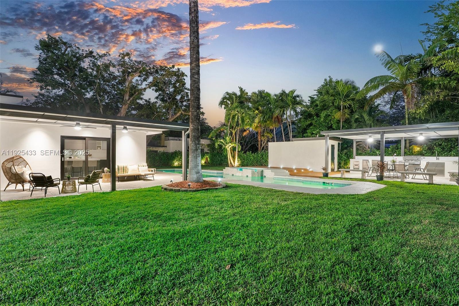 8825 NE 10th Ave Miami, FL 33138