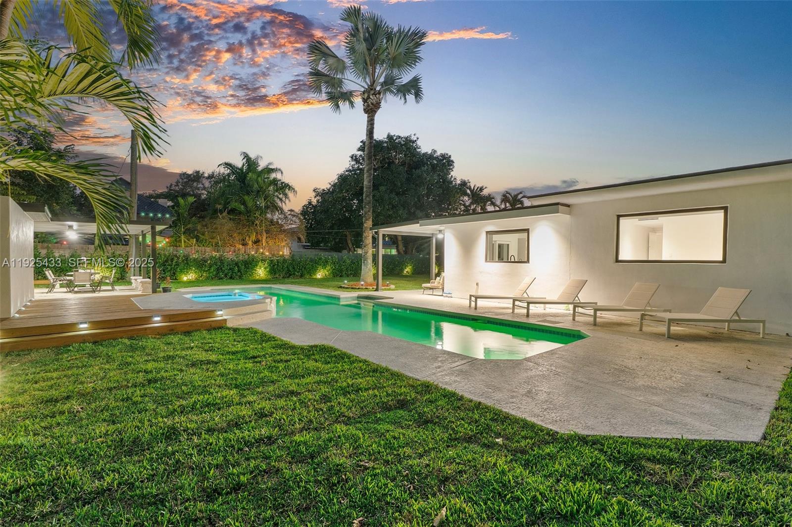 8825 NE 10th Ave Miami, FL 33138