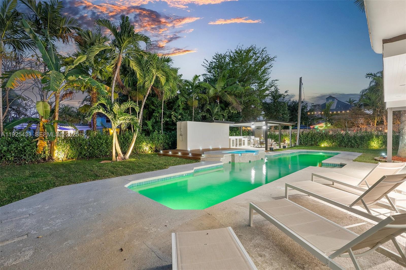 8825 NE 10th Ave Miami, FL 33138