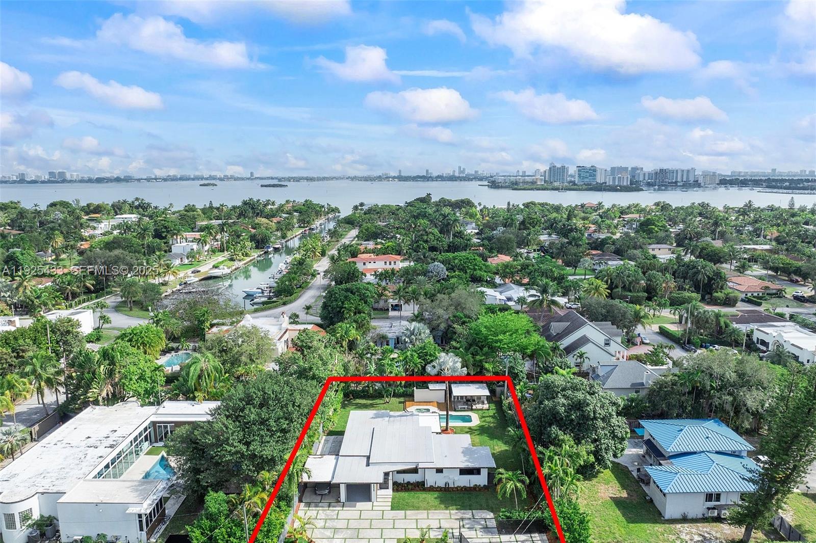 8825 NE 10th Ave Miami, FL 33138