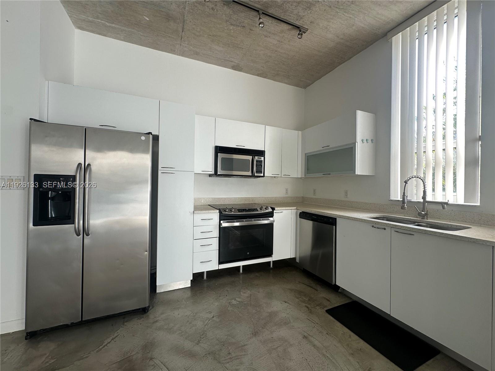 image Loft Downtown I14