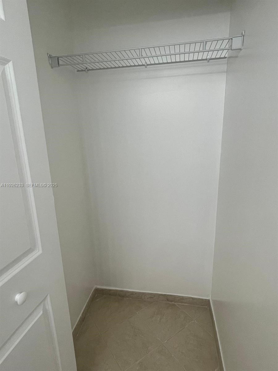 8395 SW 73rd Ave #314 Miami, FL 33143