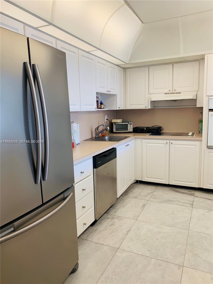 19380 Collins Ave #1423 Sunny Isles Beach, FL 33160