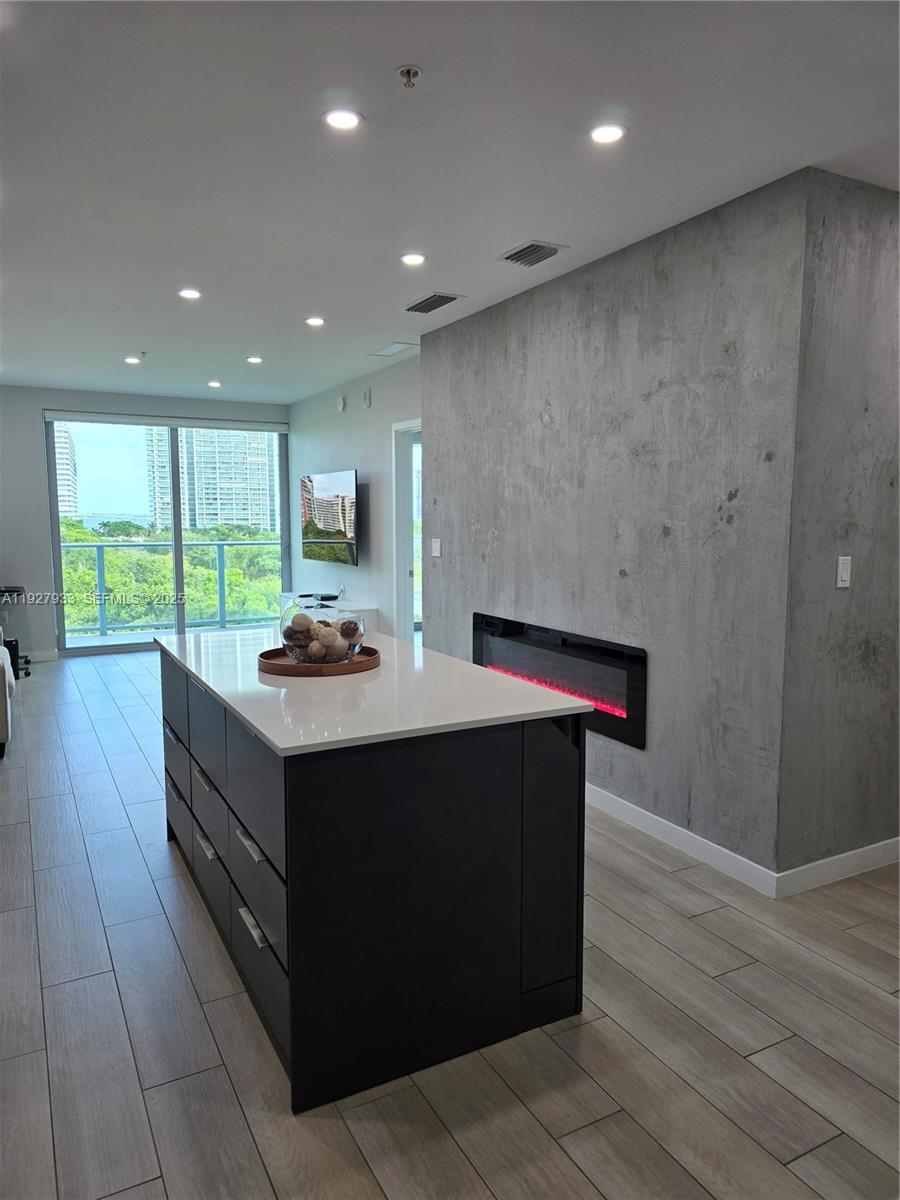 1600 SW 1st Ave #809