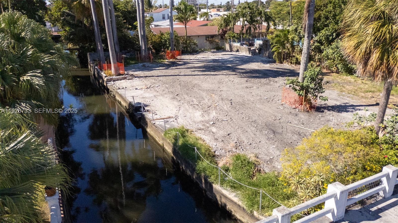 848 NW 18th Ave Miami, FL 33125