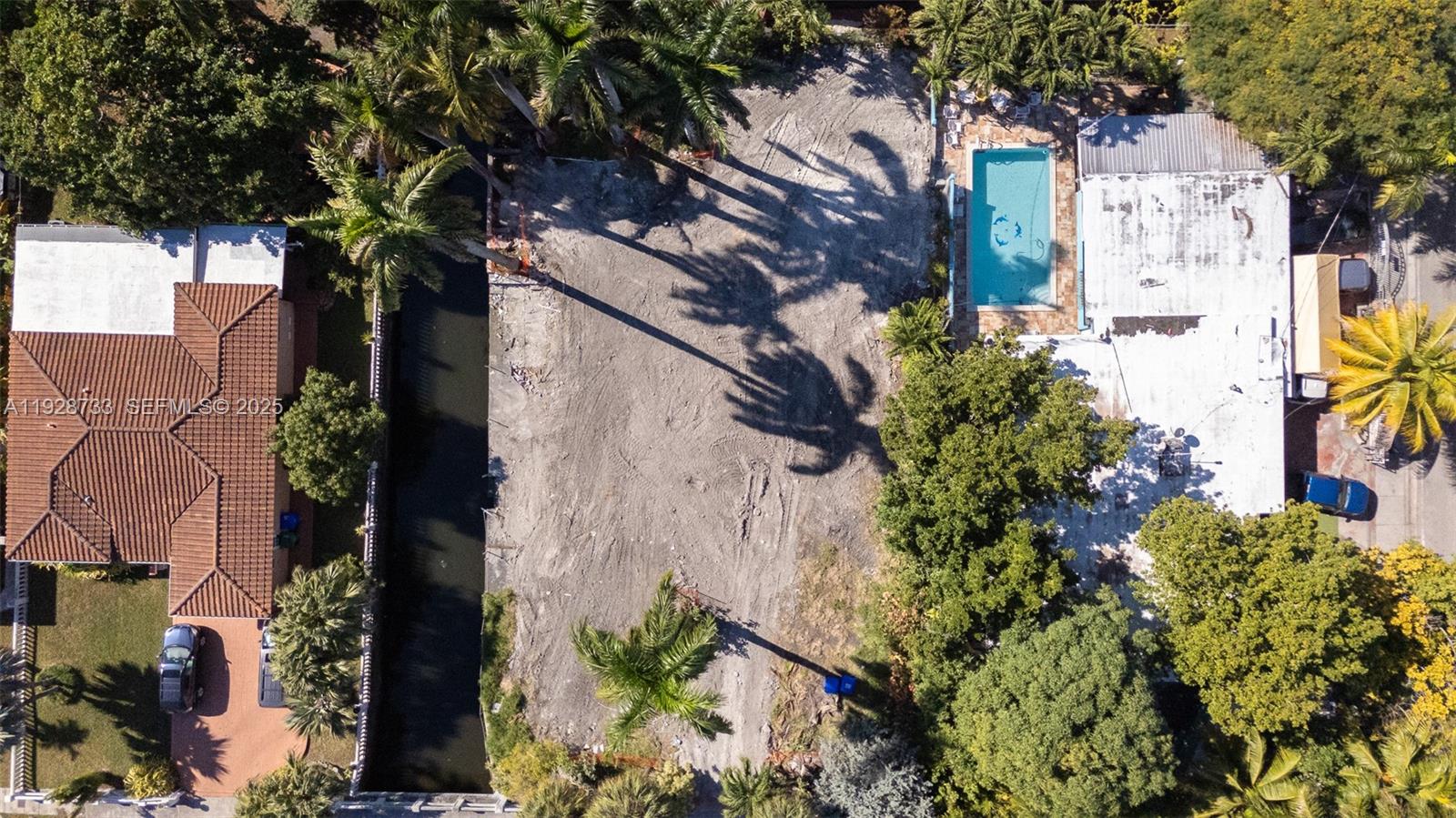 848 NW 18th Ave Miami, FL 33125