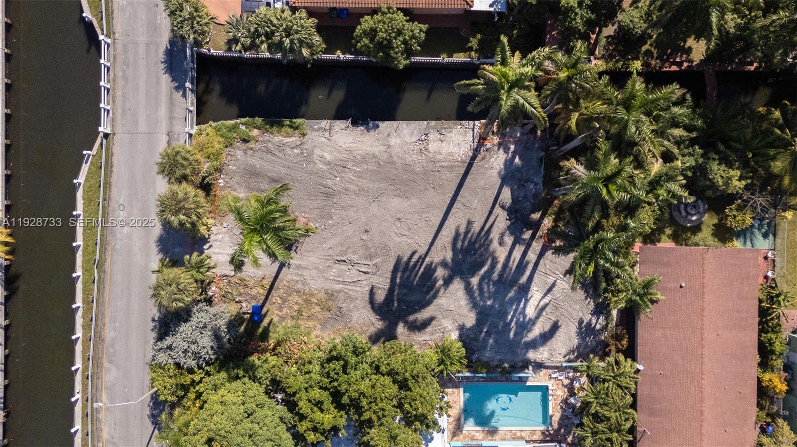 848 NW 18th Ave Miami, FL 33125