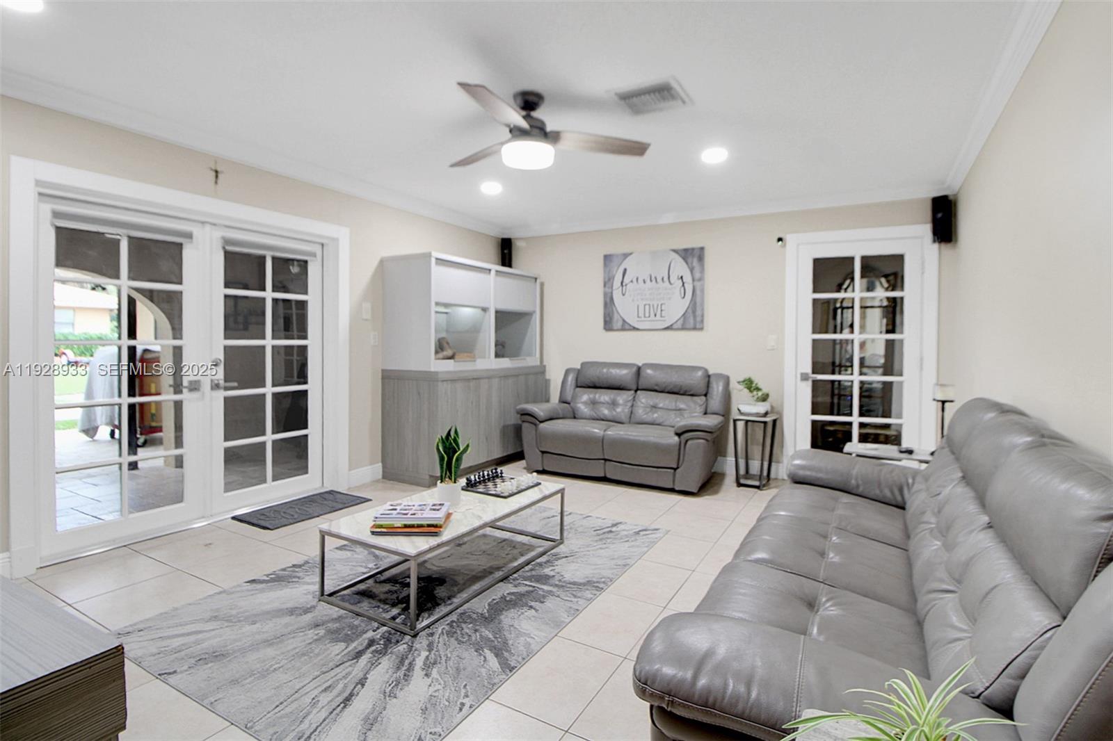 50 SW 130th Ave Miami, FL 33184