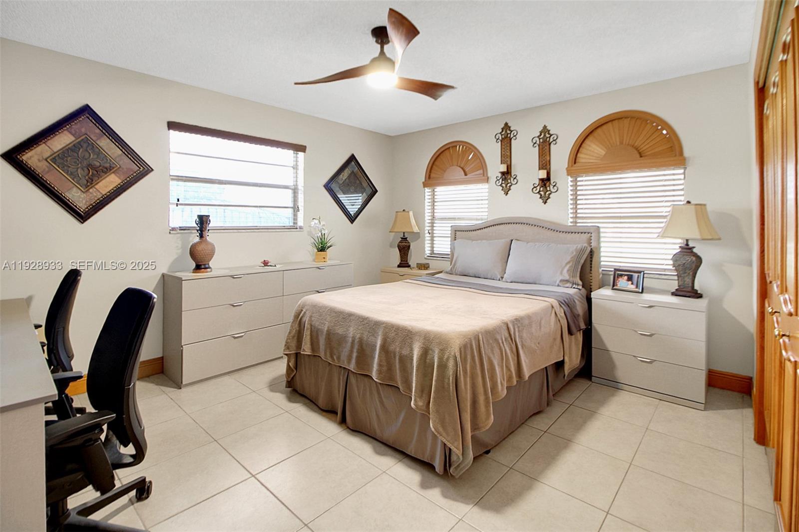 50 SW 130th Ave Miami, FL 33184