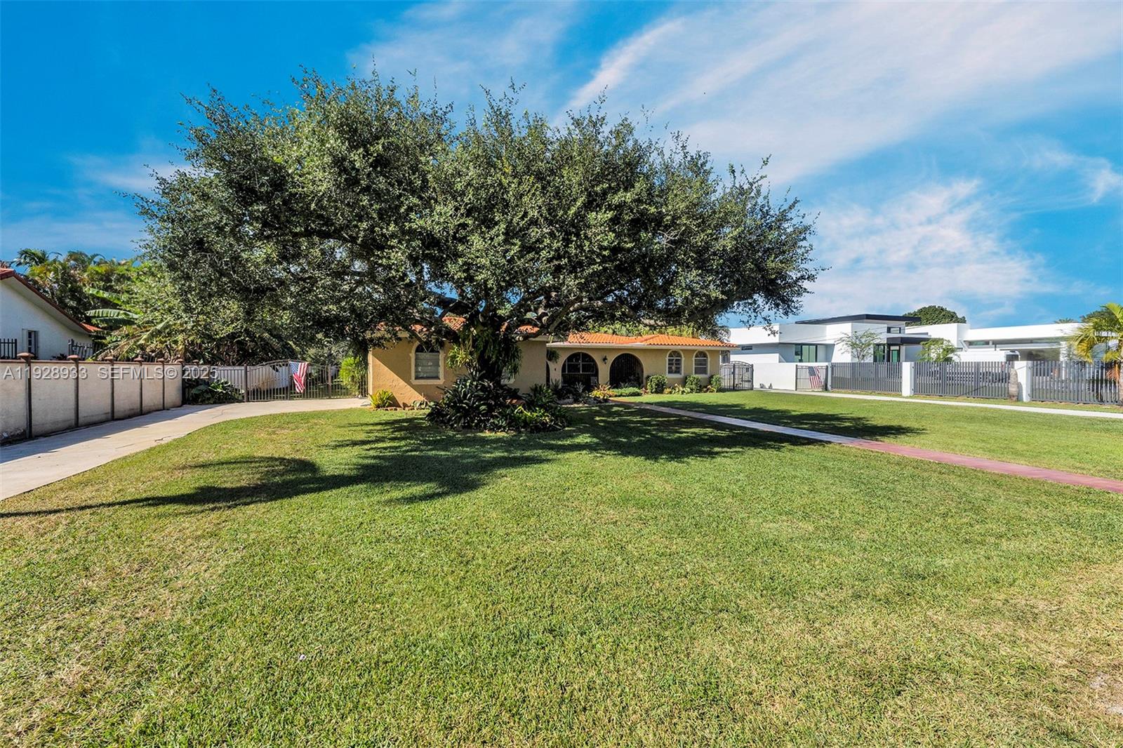 50 SW 130th Ave Miami, FL 33184